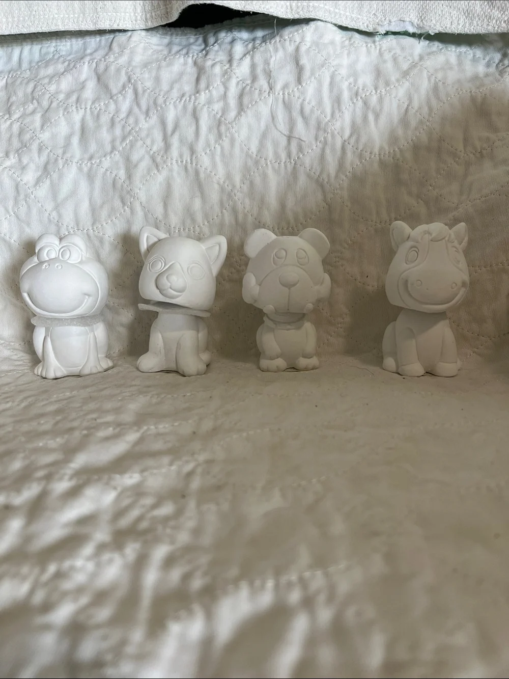 White Small Pets Ceramic Figurine Set - Unbranded